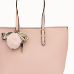 Sac cabas Cléo rose détail du foulard noué