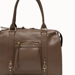 Sac à main Ariana taupe vue de face avec les anses