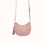 Sac à main Leya rose vue de face avec la bandoulière longue