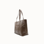Sac cabas Elise taupe vue de trois-quarts sur fond blanc