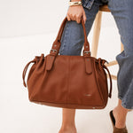 Sac cabas Elios camel tenu par les anses, vue de face
