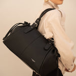 Sac cabas Elios noir porté à l'épaule, vue de profil
