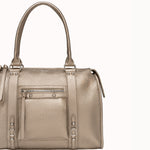Sac à main Noema champagne vue de face avec la bandoulière